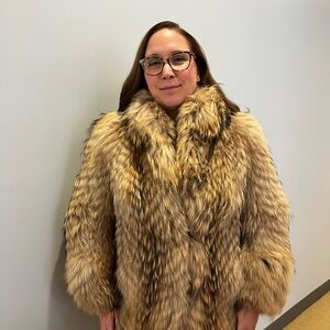 Luxurious Real Fur Short Coat (Fox?)